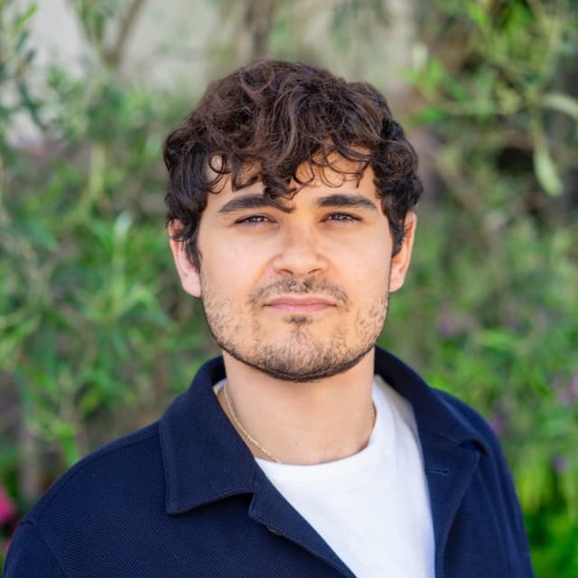 Ai Operating Network Member